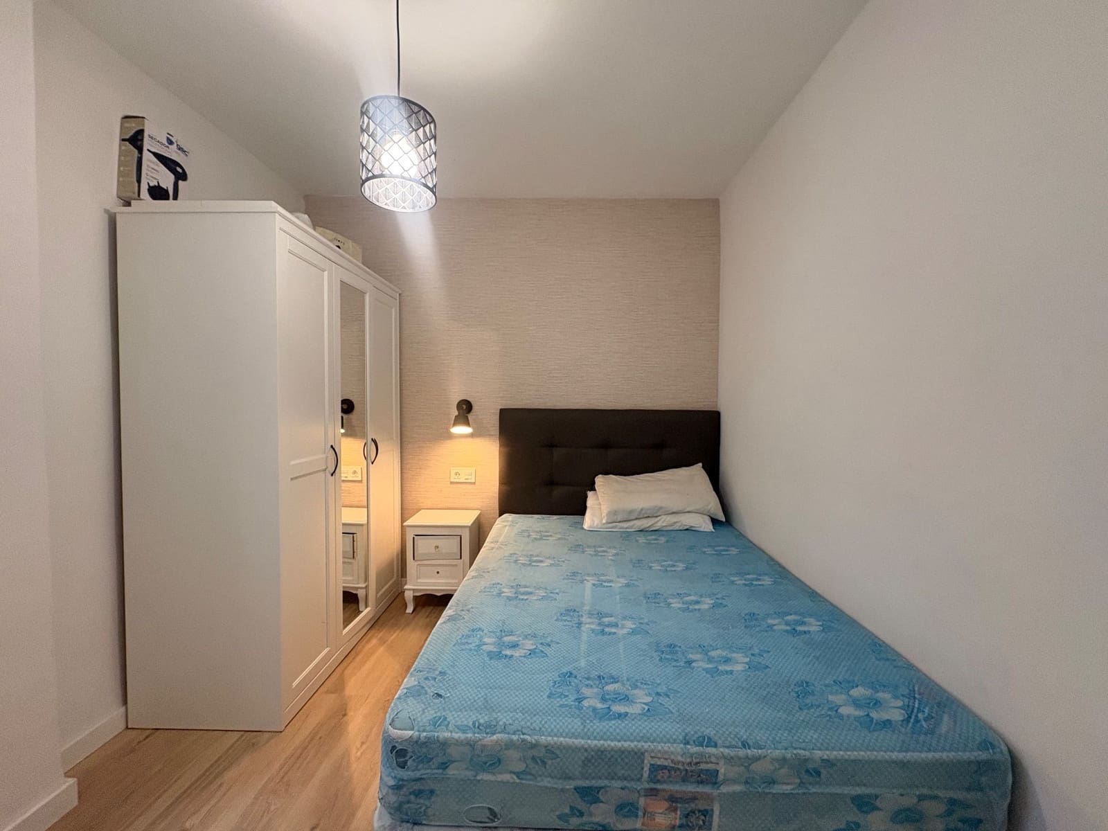 3 Zimmer Wohnung zu vermieten in Torrevieja - 1.100 € (Ref: 9694663)