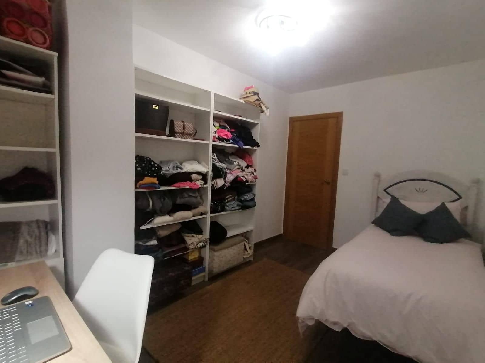 3 bedroom Flat for rent in Torrevieja with garage - € 1,000 (Ref: 9694665)