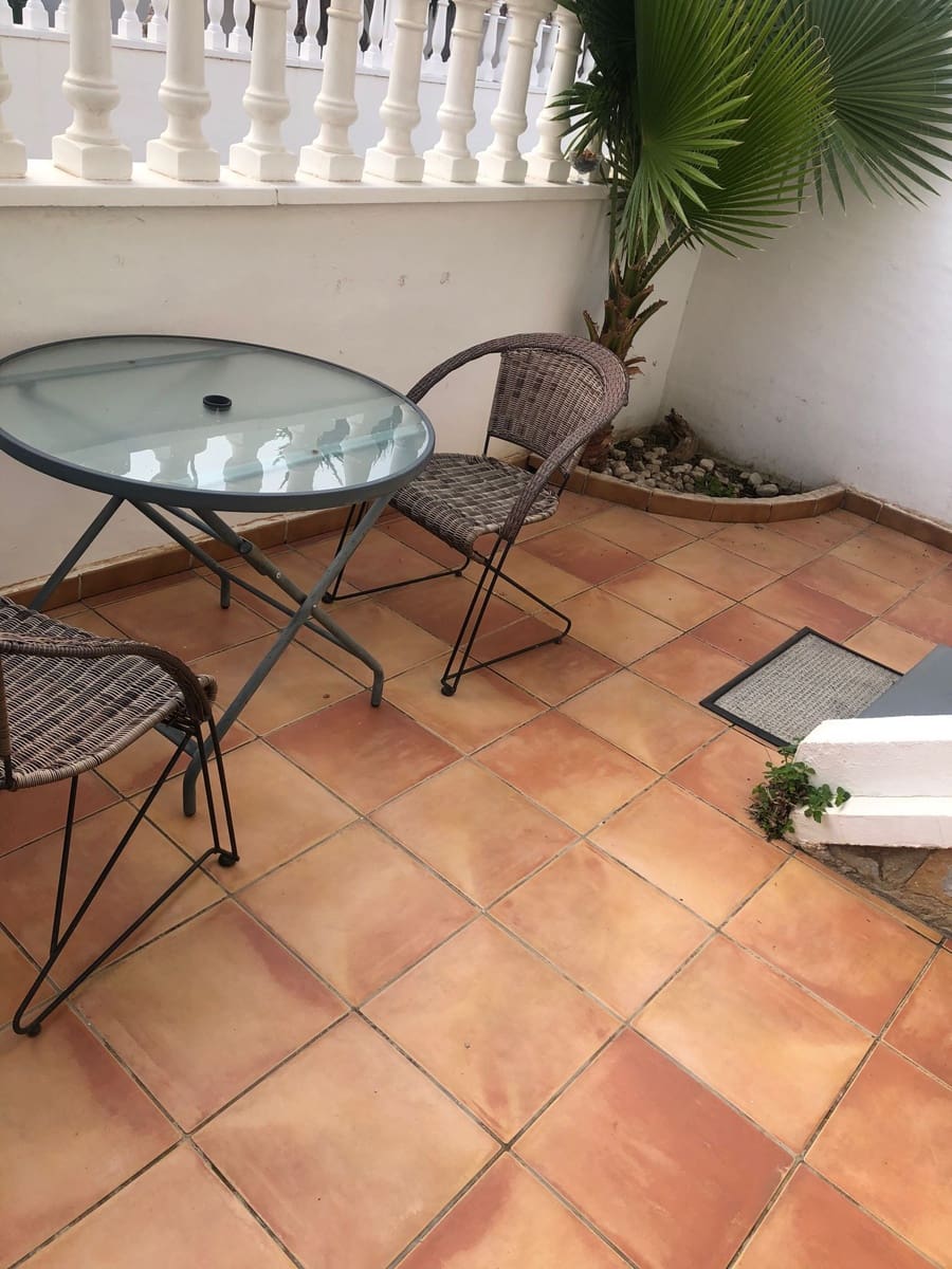 3 bedroom Townhouse for rent in Dona Pepa with pool - € 1,200 (Ref: 9700407)