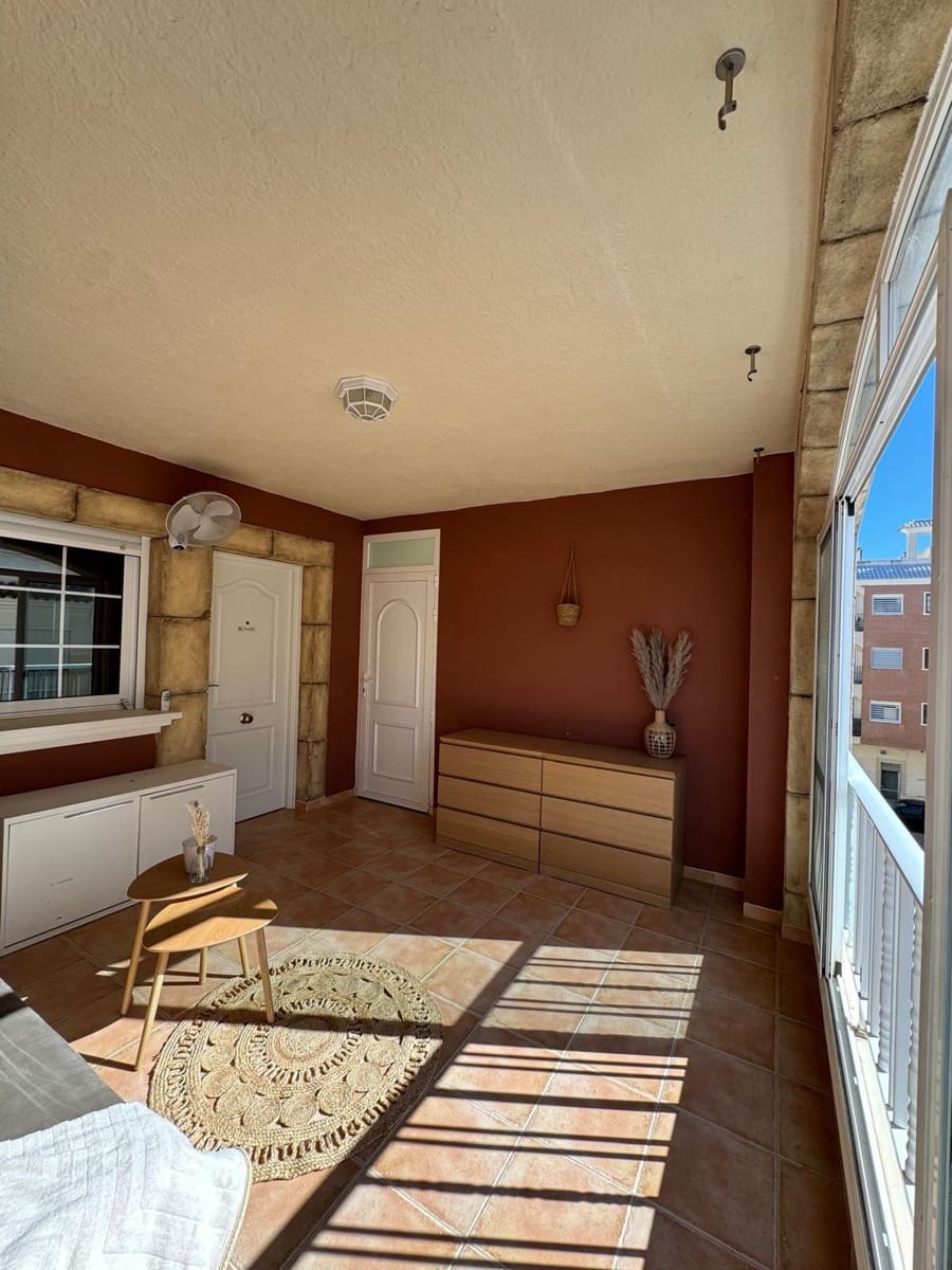 2 bedroom Flat for rent in Formentera del Segura with pool garage - € 800 (Ref: 9700408)