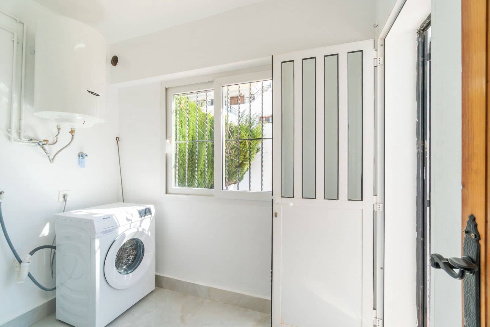 Villa/Maison Semi-Mitoyenne de 3 chambres à louer à Orihuela Costa avec piscine - 1 800 € (Ref: 9711069)