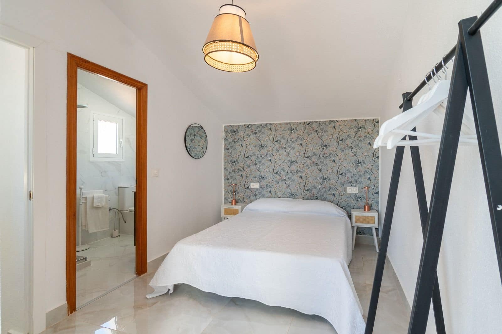 Villa/Maison Semi-Mitoyenne de 3 chambres à louer à Orihuela Costa avec piscine - 1 800 € (Ref: 9711069)