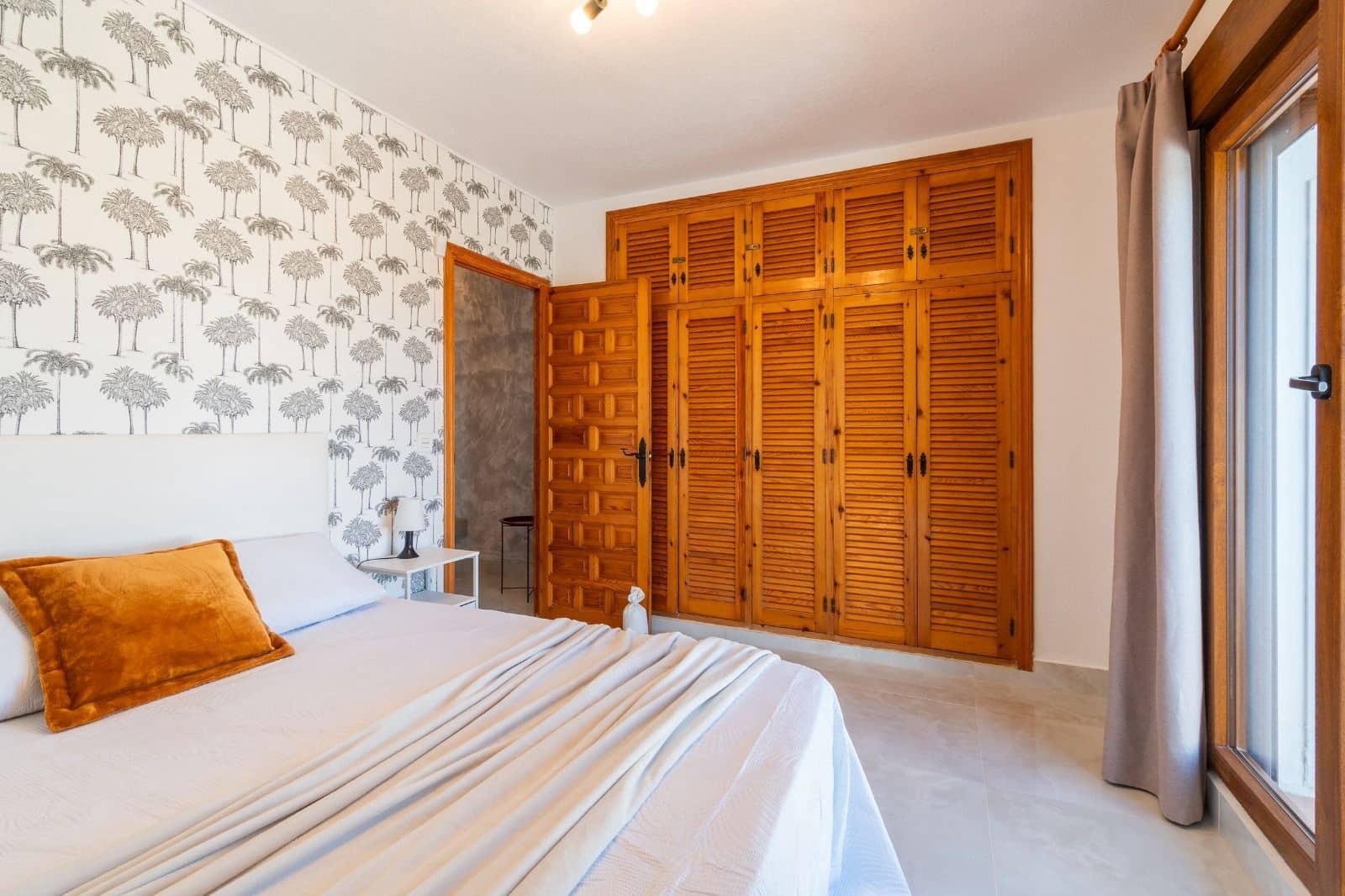 Villa/Maison Semi-Mitoyenne de 3 chambres à louer à Orihuela Costa avec piscine - 1 800 € (Ref: 9711069)