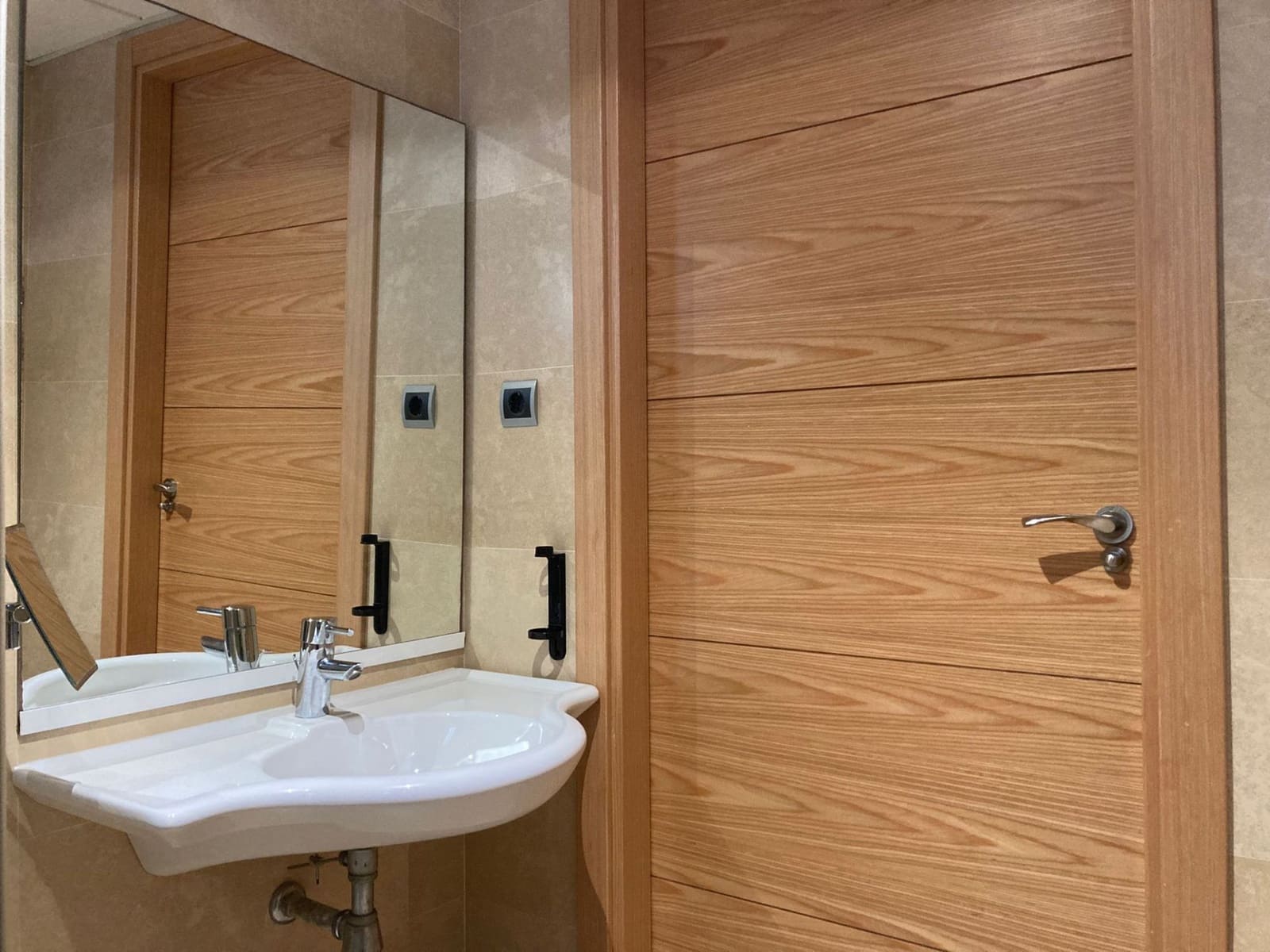 2 bedroom Flat for rent in Los Alcazares with pool garage - € 720 (Ref: 9711071)