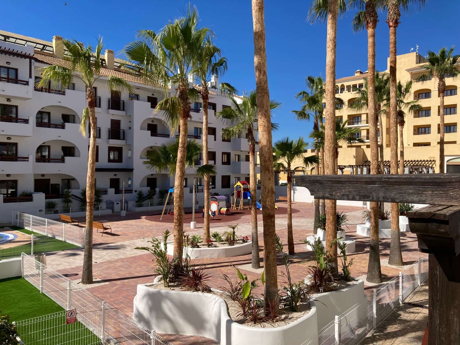 2 bedroom Flat for rent in Los Alcazares with pool garage - € 720 (Ref: 9711071)