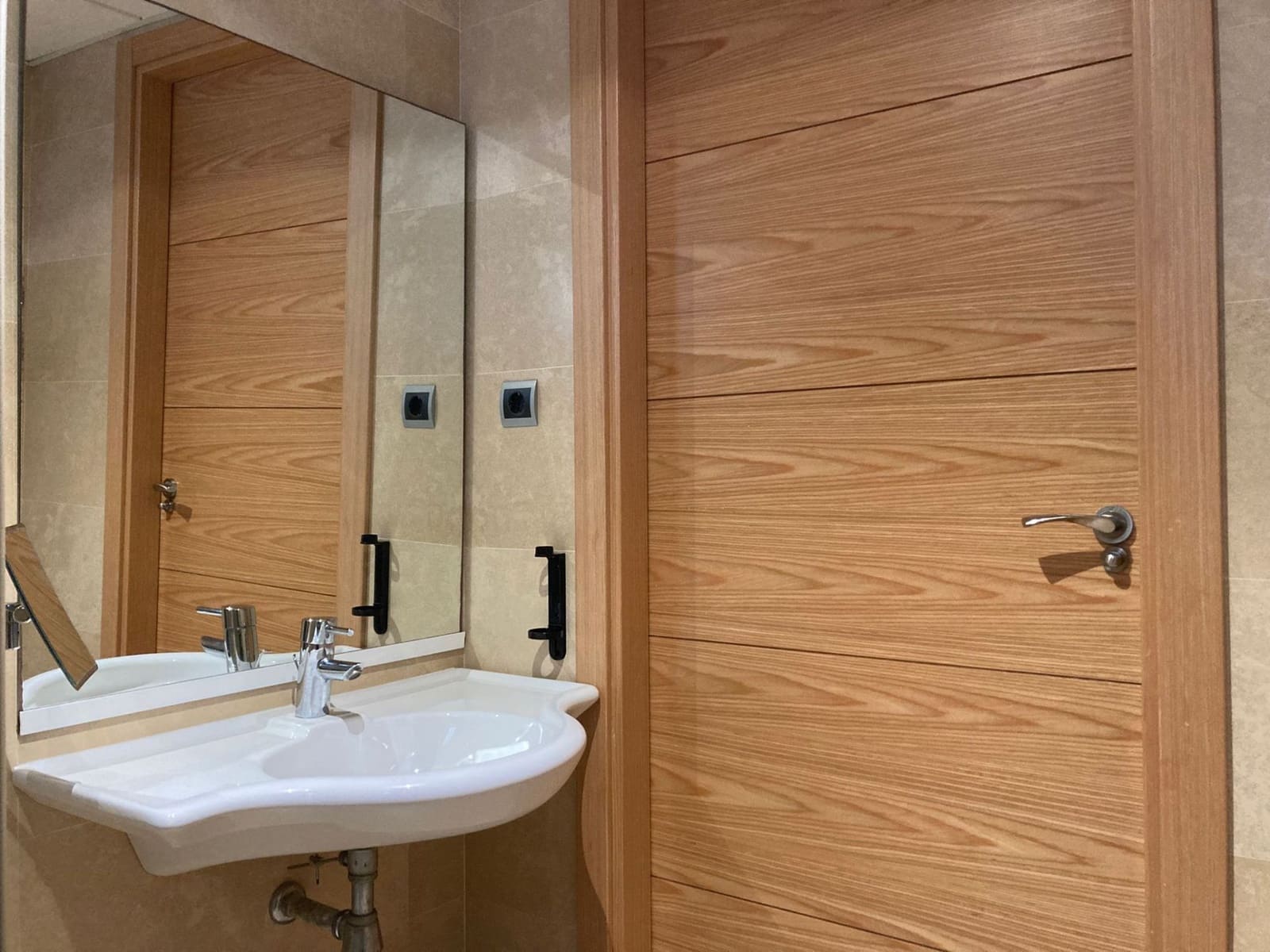 1 bedroom Flat for rent in Los Alcazares with pool garage - € 720 (Ref: 9719449)