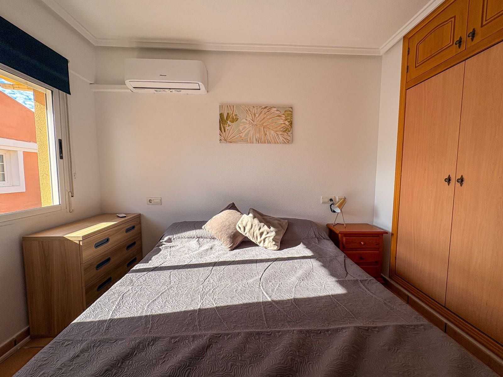 3 Zimmer Wohnung zu vermieten in Torrevieja mit Garage - 1.250 € (Ref: 9719450)