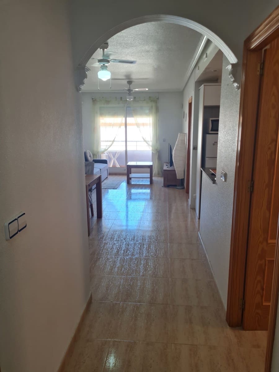 2 Zimmer Wohnung zu vermieten in Orihuela Costa mit Pool Garage - 950 € (Ref: 9721065)