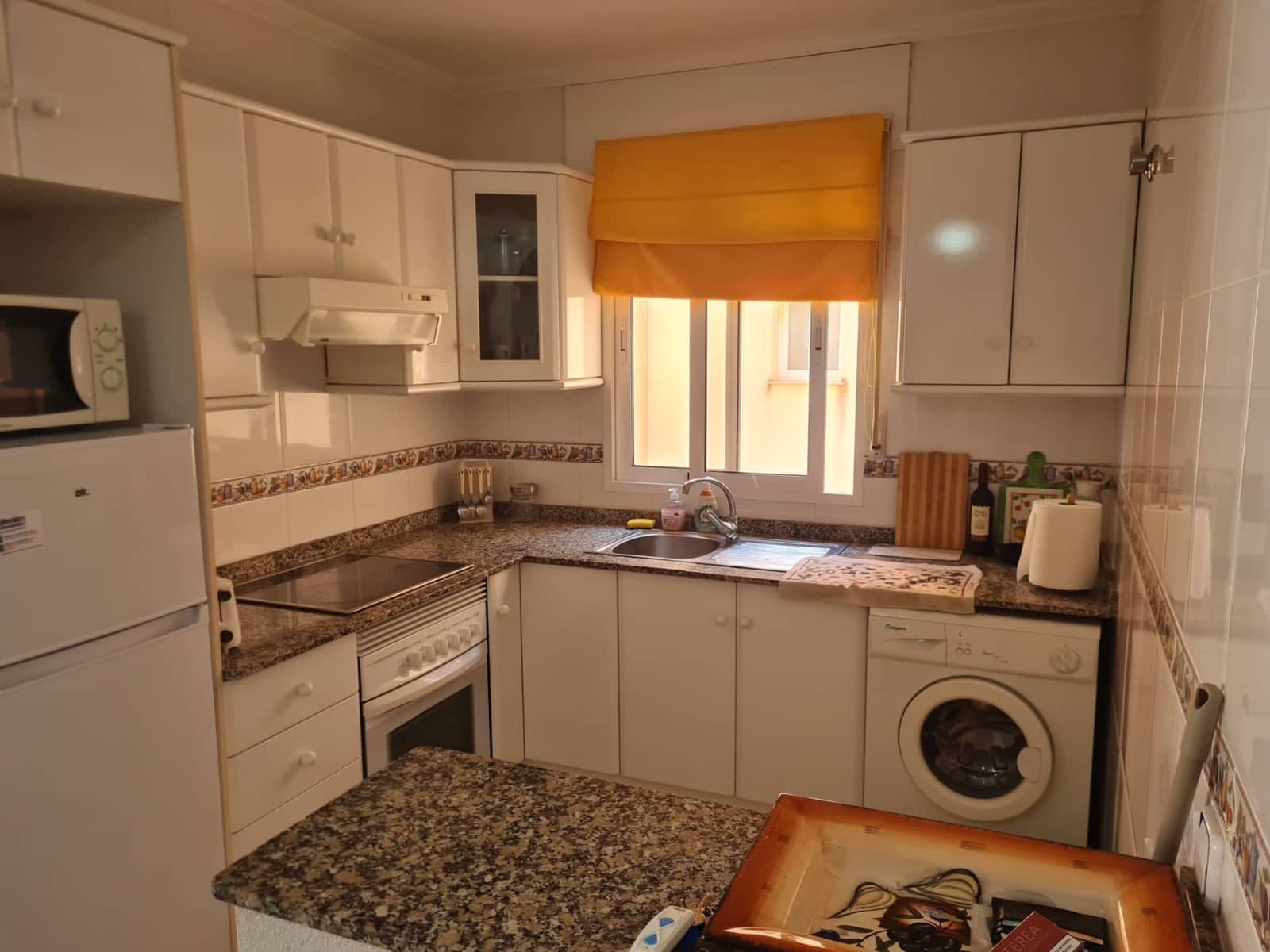 2 Zimmer Wohnung zu vermieten in Orihuela Costa mit Pool Garage - 950 € (Ref: 9721065)