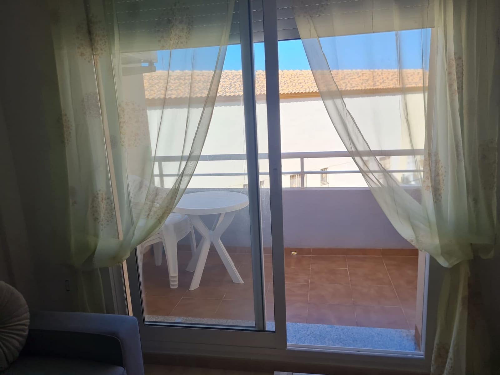 2 Zimmer Wohnung zu vermieten in Orihuela Costa mit Pool Garage - 950 € (Ref: 9721065)