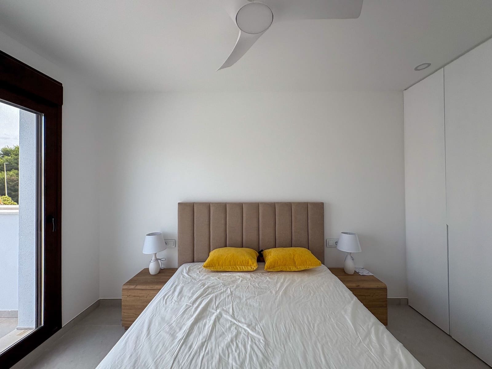 Villa/Maison de 3 chambres à louer à Pilar de la Horadada avec piscine garage - 2 600 € (Ref: 9726311)