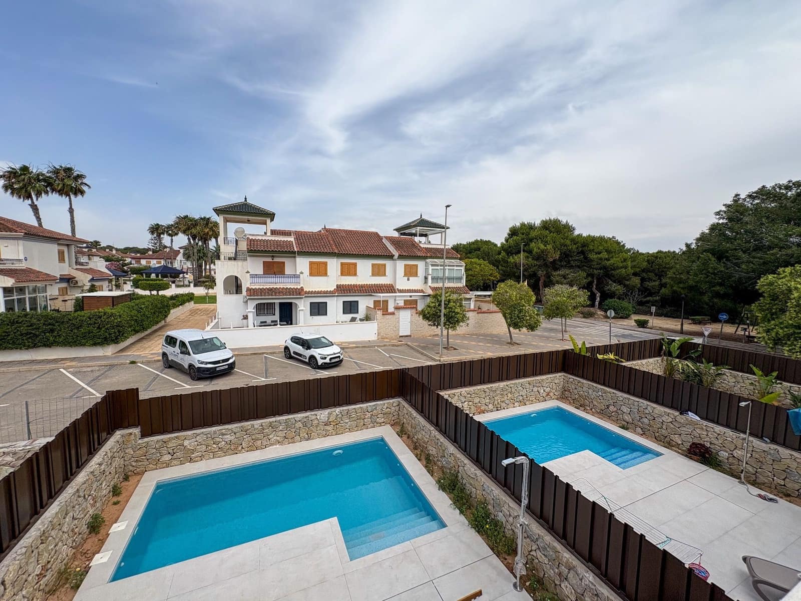 Villa/Maison de 3 chambres à louer à Pilar de la Horadada avec piscine garage - 2 600 € (Ref: 9726311)