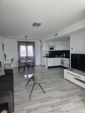 2 Zimmer Wohnung zu vermieten in Torrevieja - 1.100 € (Ref: 9731659)