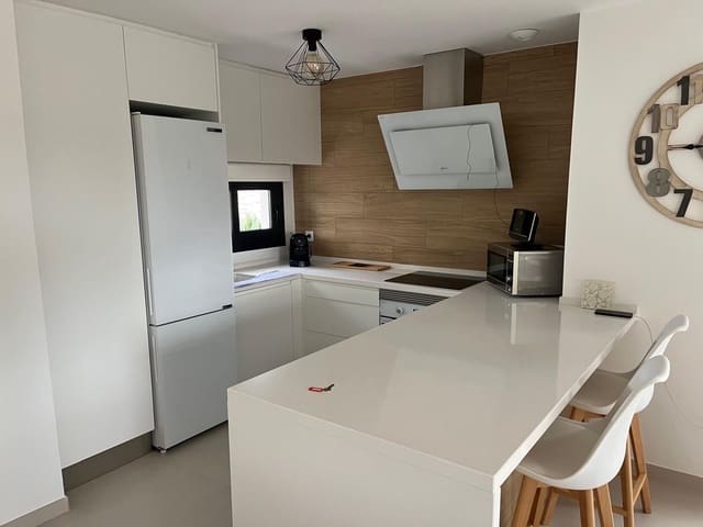 3 sovrum Lägenhet till salu i Pilar de la Horadada med pool garage - 350 000 € (Ref: 9737911)