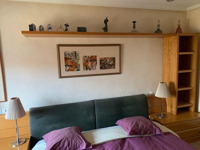 3 camera da letto Appartamento da affittare in Alicante città - 900 € (Rif: 9741482)