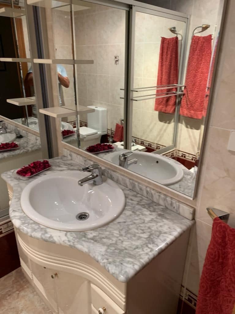 3 camera da letto Appartamento da affittare in Alicante citta - 900 € (Rif: 9741482)