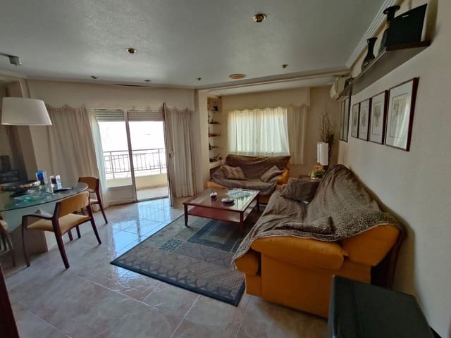 3 camera da letto Appartamento da affittare in Alicante città - 900 € (Rif: 9741482)