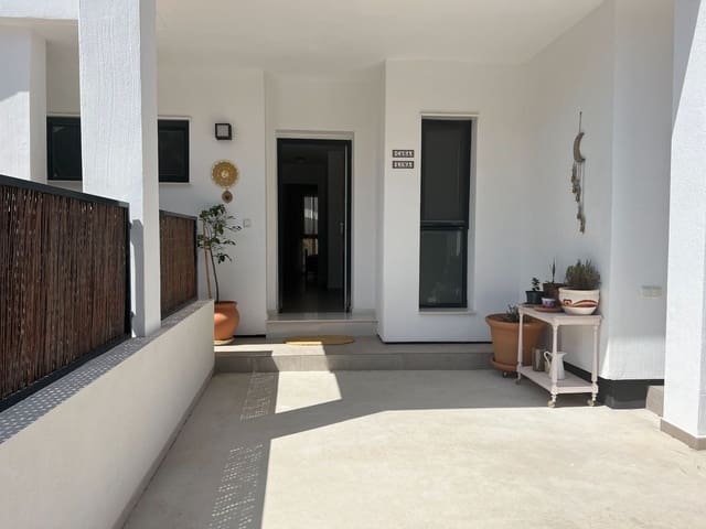 3 soverom Leilighet til leie i San Javier med svømmebasseng garasje - € 1 500 (Ref: 9751587)