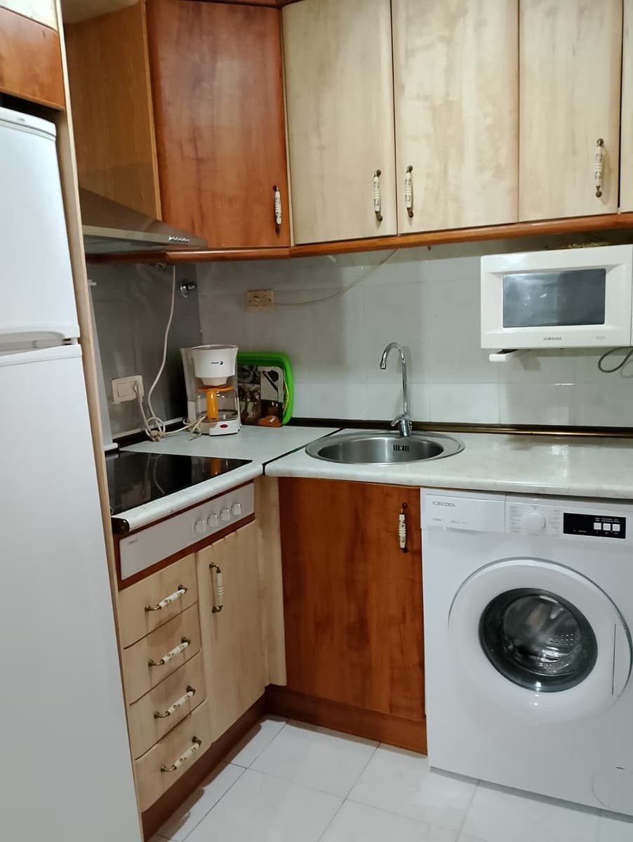 Monolocale da affittare in Torrevieja con piscina - 690 € (Rif: 9751588)