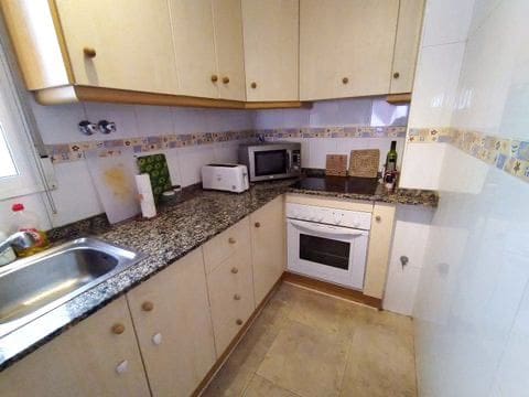 2 bedroom Flat for rent in Torrevieja - € 750 (Ref: 9755308)