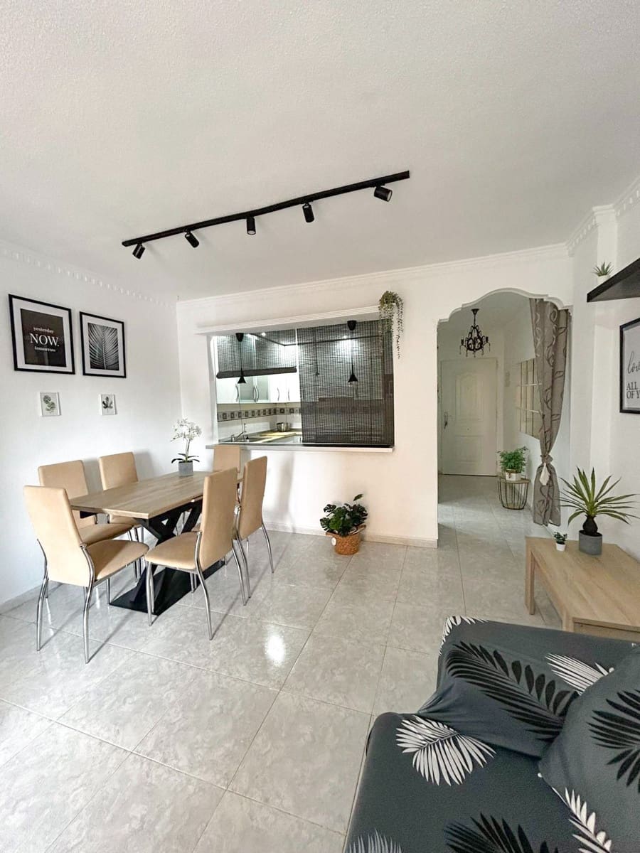 2 bedroom Flat for rent in Algorfa with pool garage - € 850 (Ref: 9761659)