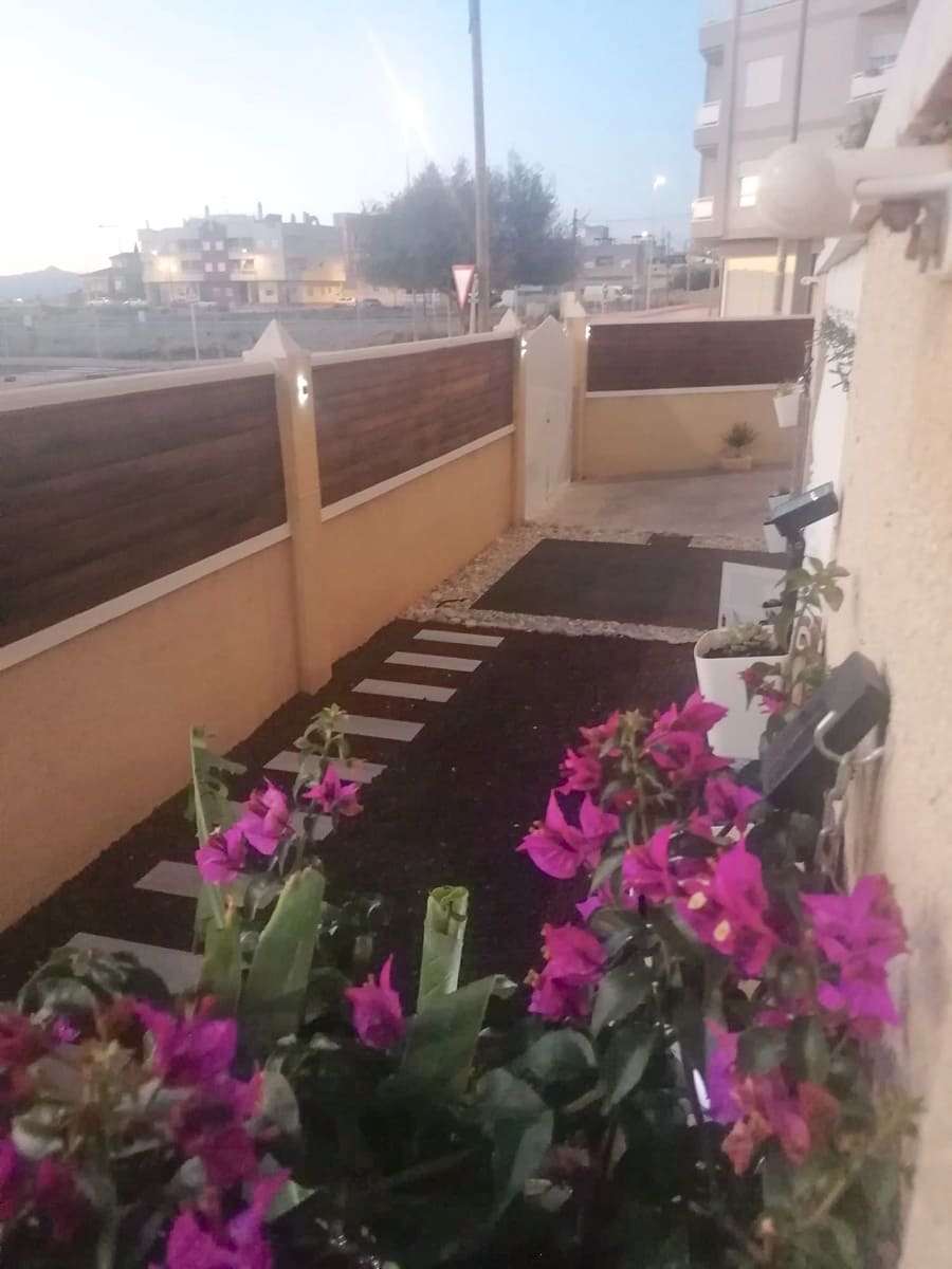 2 bedroom Flat for rent in Algorfa with pool garage - € 850 (Ref: 9761659)