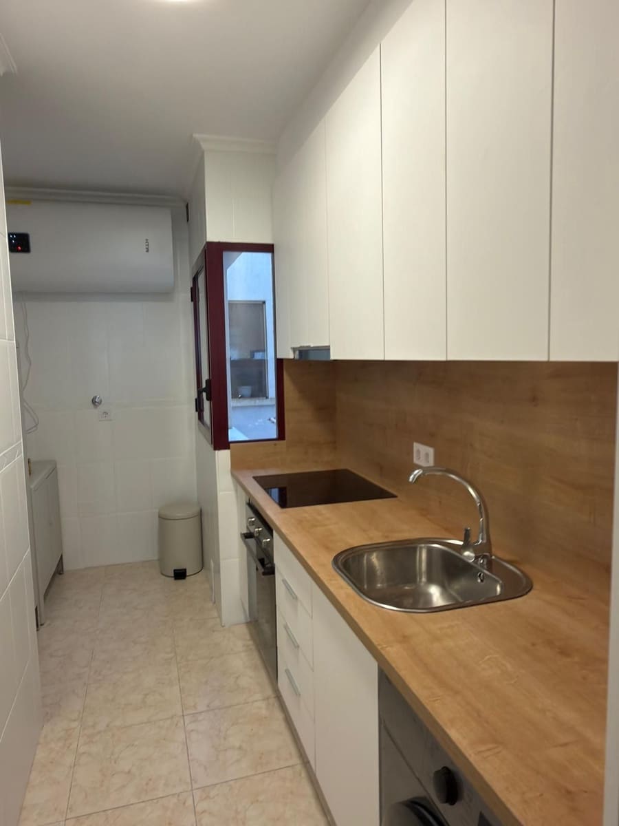 2 makuuhuone Asunto vuokrattavana paikassa Torrevieja - 950 € (Ref: 9770268)