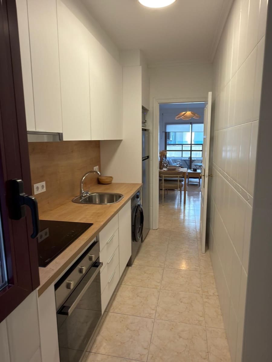 2 makuuhuone Asunto vuokrattavana paikassa Torrevieja - 950 € (Ref: 9770268)