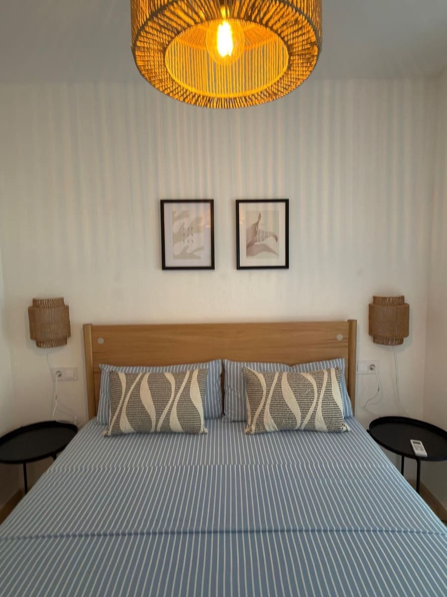 2 makuuhuone Asunto vuokrattavana paikassa Torrevieja - 950 € (Ref: 9770268)