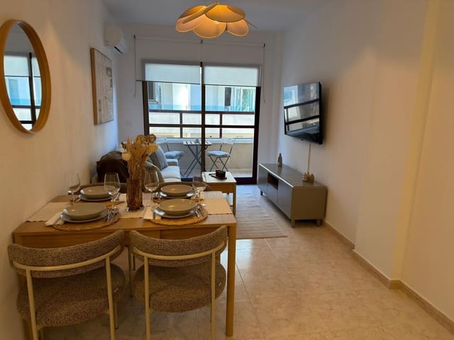 2 makuuhuone Asunto vuokrattavana paikassa Torrevieja - 950 € (Ref: 9770268)