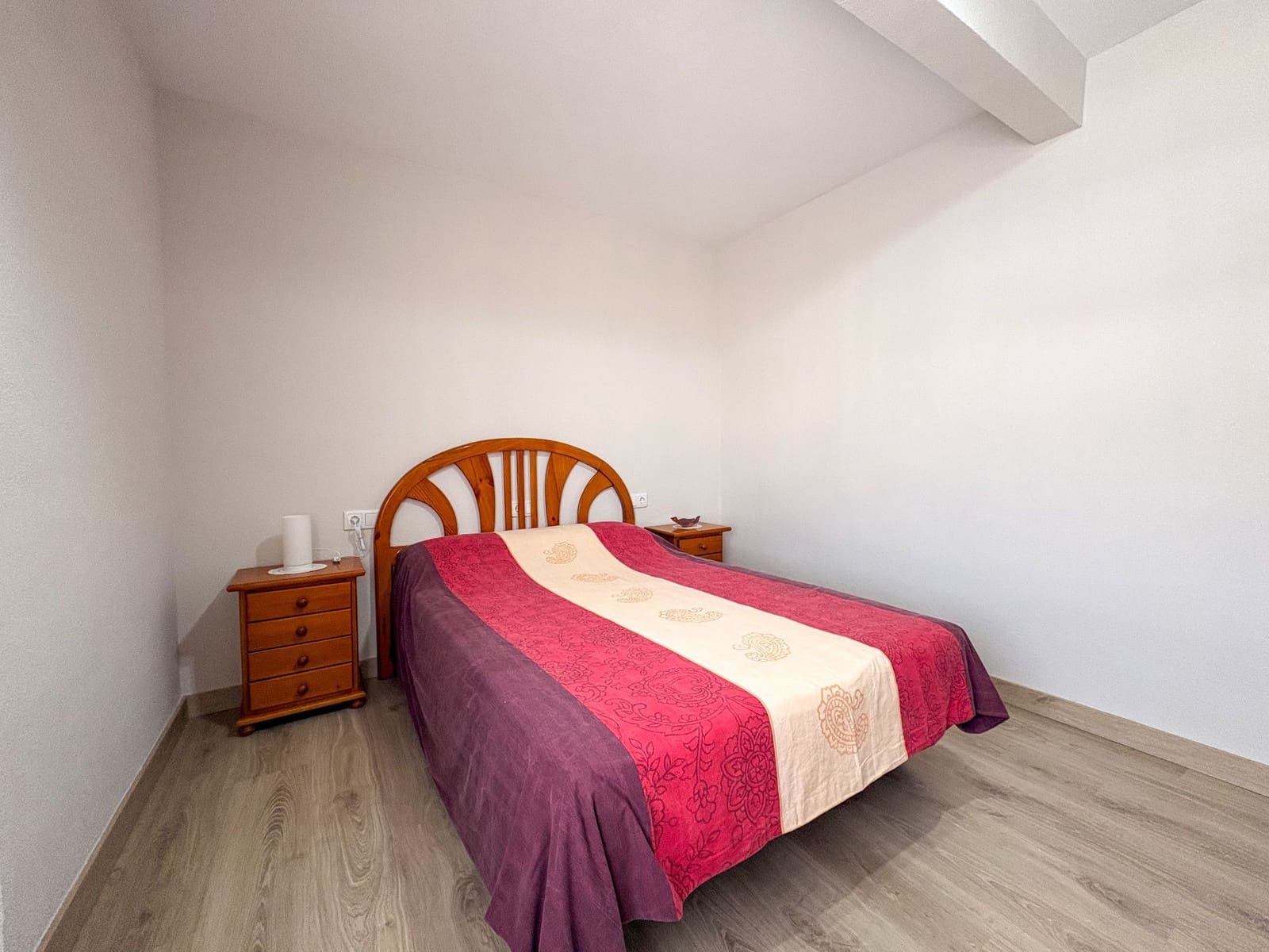 3 bedroom Flat for rent in Torrevieja - € 950 (Ref: 9770269)