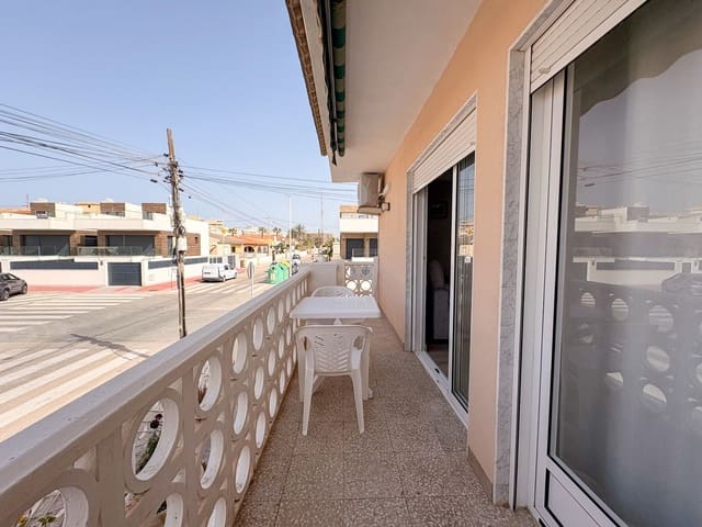 3 soverom Leilighet til leie i Torrevieja - € 950 (Ref: 9770269)