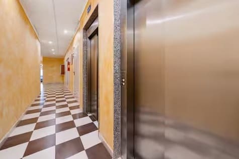 2 slaapkamer Flat te huur in Torrevieja - € 850 (Ref: 9777636)