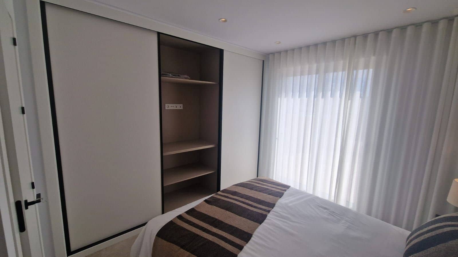 3 slaapkamer Halfvrijstaande villa te koop in Pilar de la Horadada met zwembad garage - € 349.000 (Ref: 9777637)