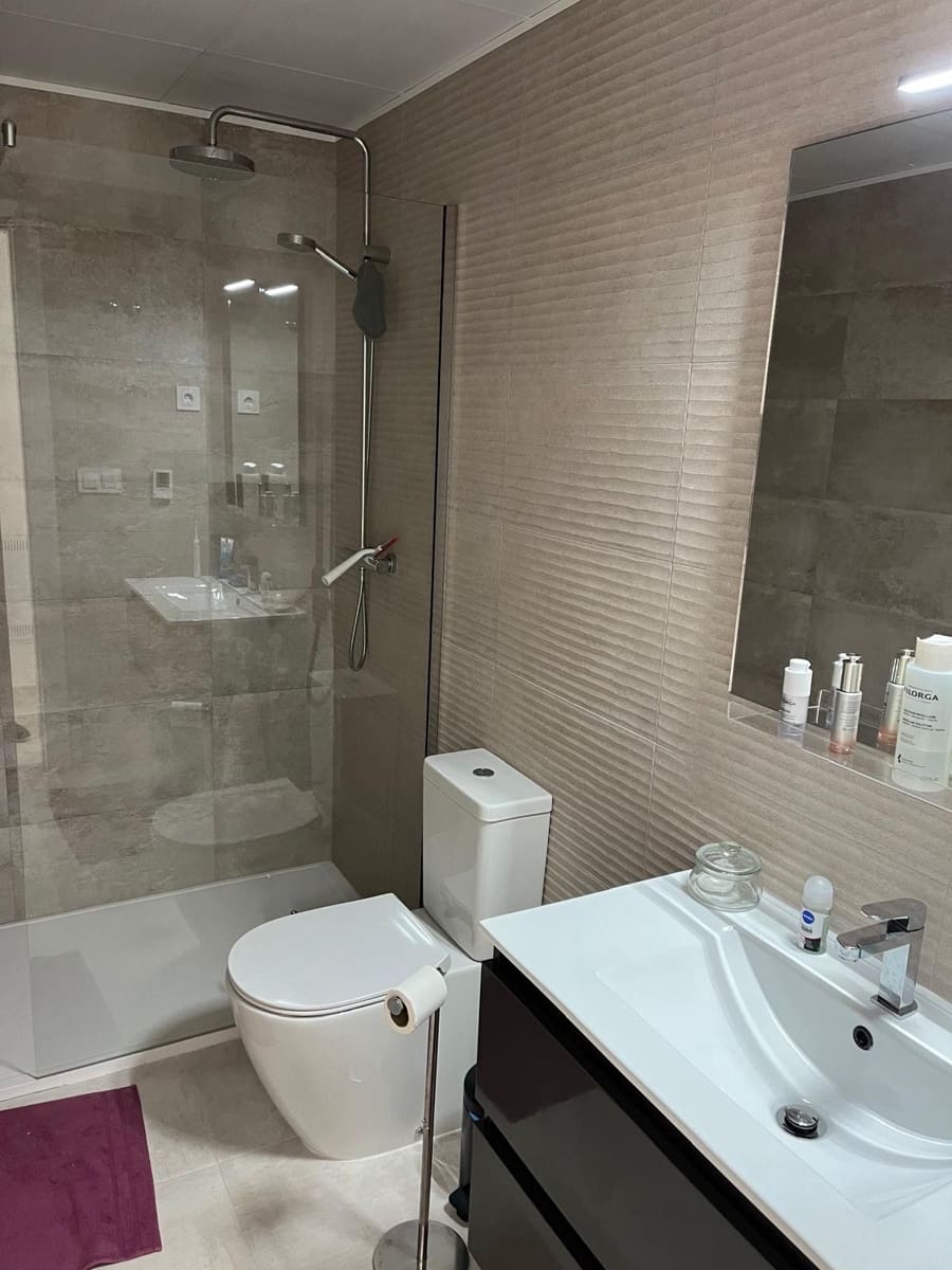 3 sypialnia Mieszkanie na sprzedaż w Lo Pagan z basenem garażem - 285 000 € (Ref: 9790219)