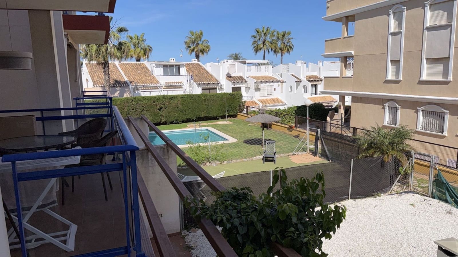 2 soverom Leilighet til leie i Orihuela Costa med svømmebasseng garasje - € 900 (Ref: 9790221)