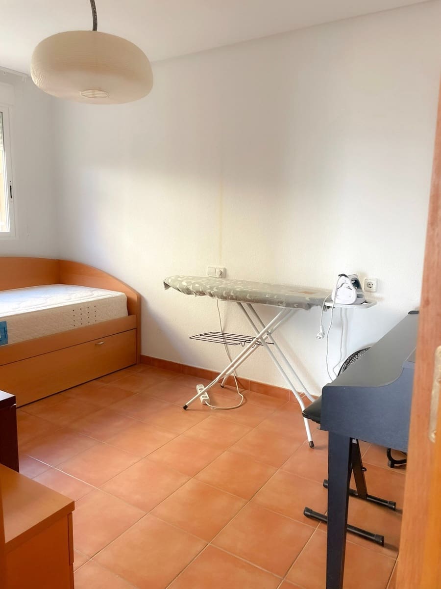 3 quarto Moradia para arrendar em Orihuela com piscina - 1 600 € (Ref: 9794059)