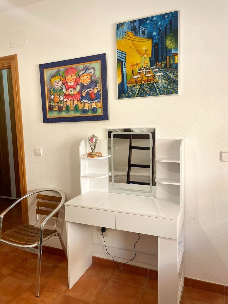 3 quarto Moradia para arrendar em Orihuela com piscina - 1 600 € (Ref: 9794059)