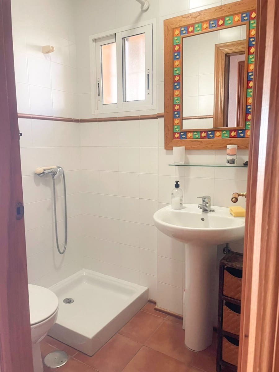 3 quarto Moradia para arrendar em Orihuela com piscina - 1 600 € (Ref: 9794059)