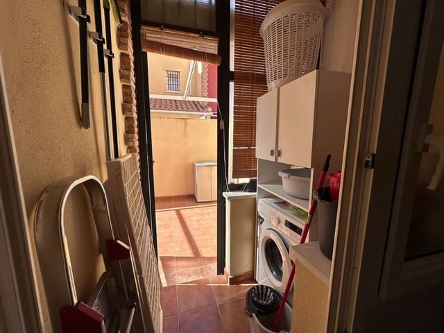 3 bedroom Villa for rent in Pilar de la Horadada - € 850 (Ref: 9794060)
