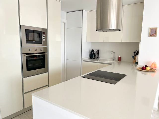 3 Zimmer Villa zu vermieten in San Miguel de Salinas mit Pool Garage - 2.200 € (Ref: 9794061)