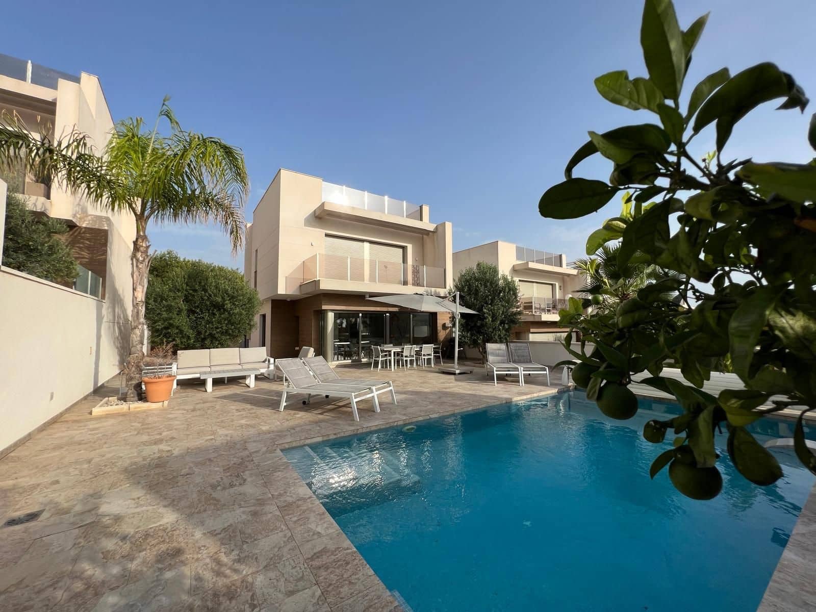 3 Zimmer Villa zu vermieten in San Miguel de Salinas mit Pool Garage - 2.200 € (Ref: 9794061)