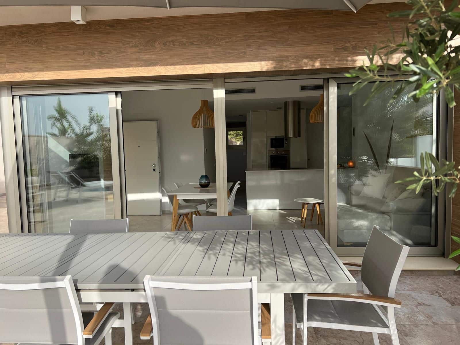 3 Zimmer Villa zu vermieten in San Miguel de Salinas mit Pool Garage - 2.200 € (Ref: 9794061)