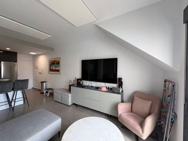 2 soverom Penthouse til salgs i Pilar de la Horadada med svømmebasseng - € 254 900 (Ref: 9796137)