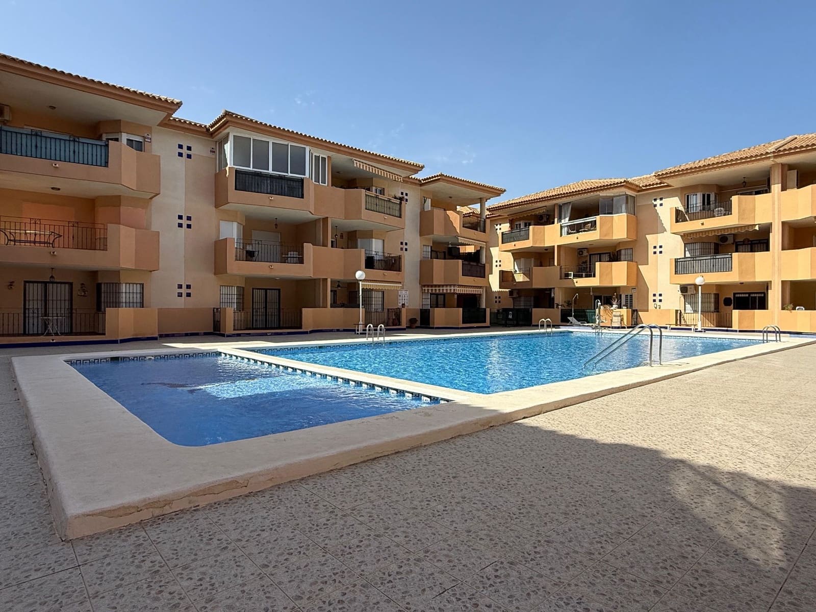 2 bedroom Flat for rent in Los Narejos with pool garage - € 900 (Ref: 9806060)