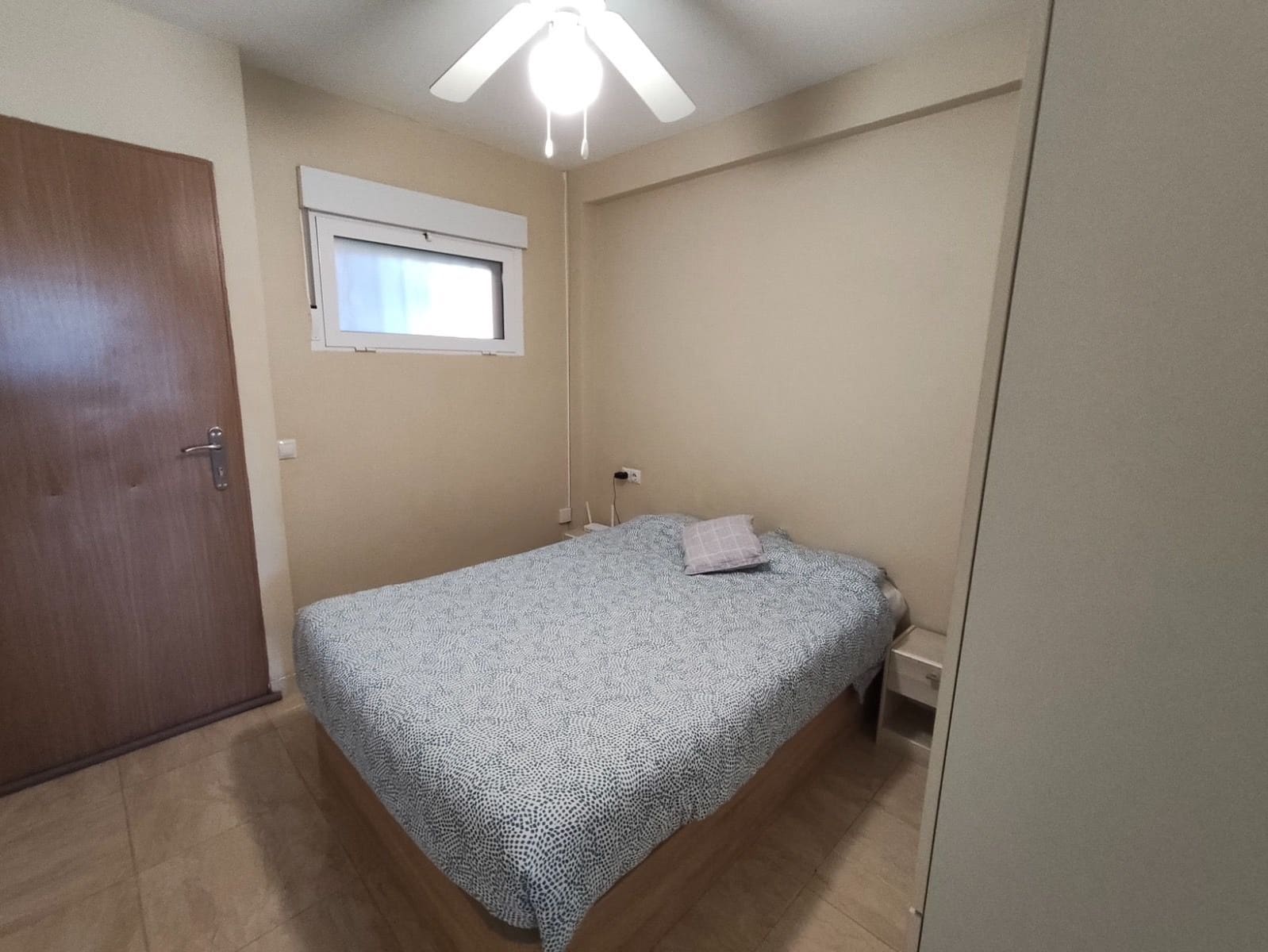 1 slaapkamer Flat te huur in Guardamar del Segura - € 700 (Ref: 9806064)