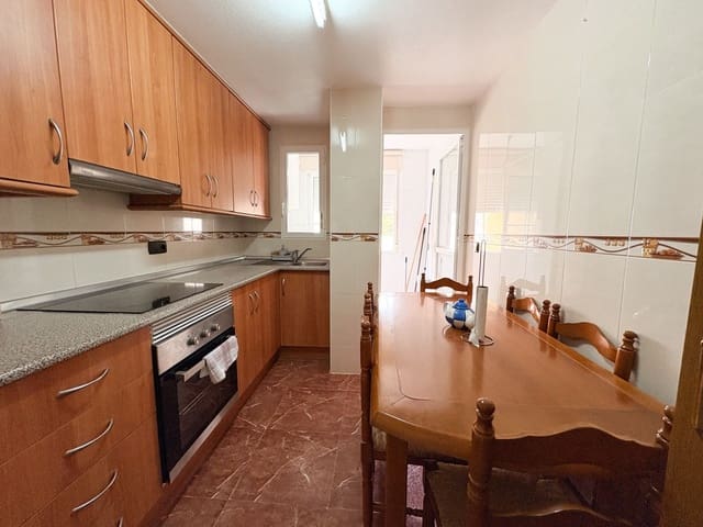 3 soveværelse Byhus til leje i Los Alcázares med garage - € 850 (Ref: 9815471)