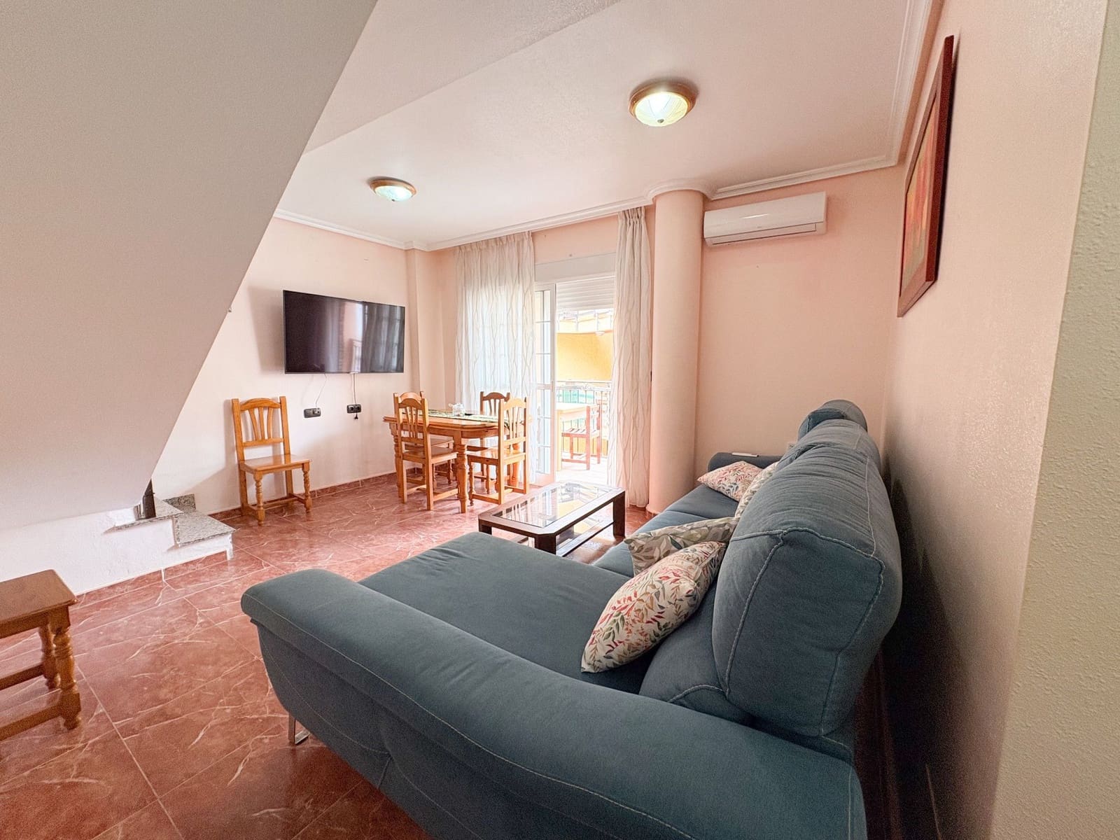 3 soveværelse Byhus til leje i Los Alcazares med garage - € 850 (Ref: 9815471)