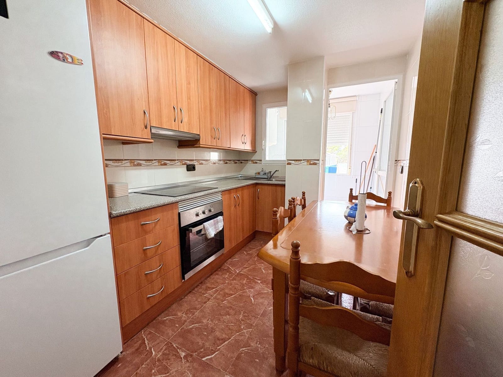 3 soveværelse Byhus til leje i Los Alcazares med garage - € 850 (Ref: 9815471)