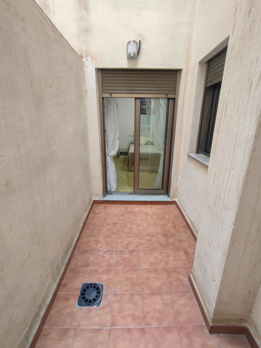 2 quarto Apartamento para arrendar em Torrevieja com piscina - 800 € (Ref: 9815472)